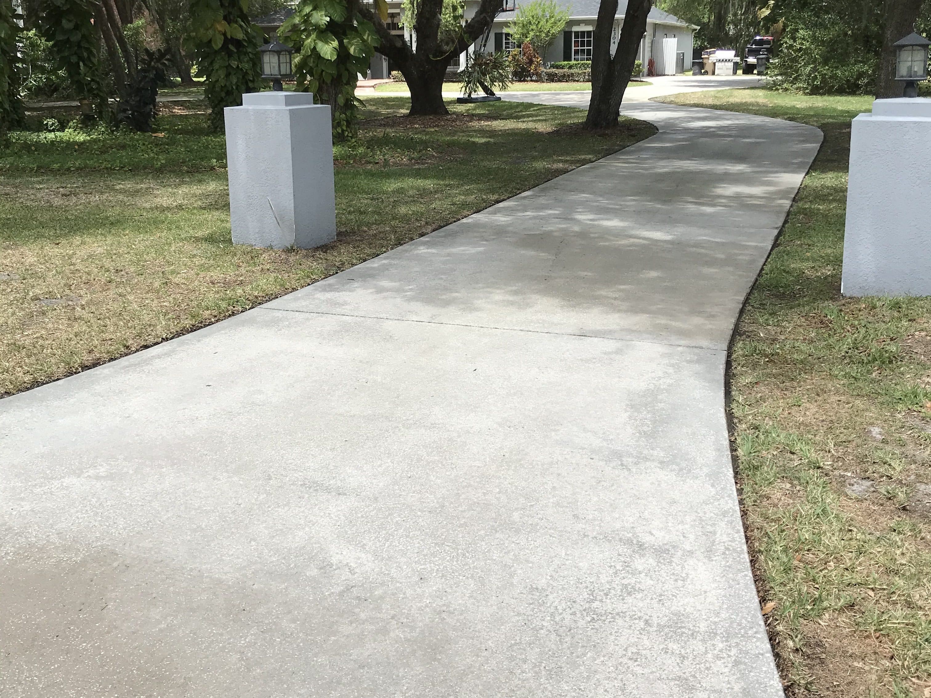 Concrete cleaning service