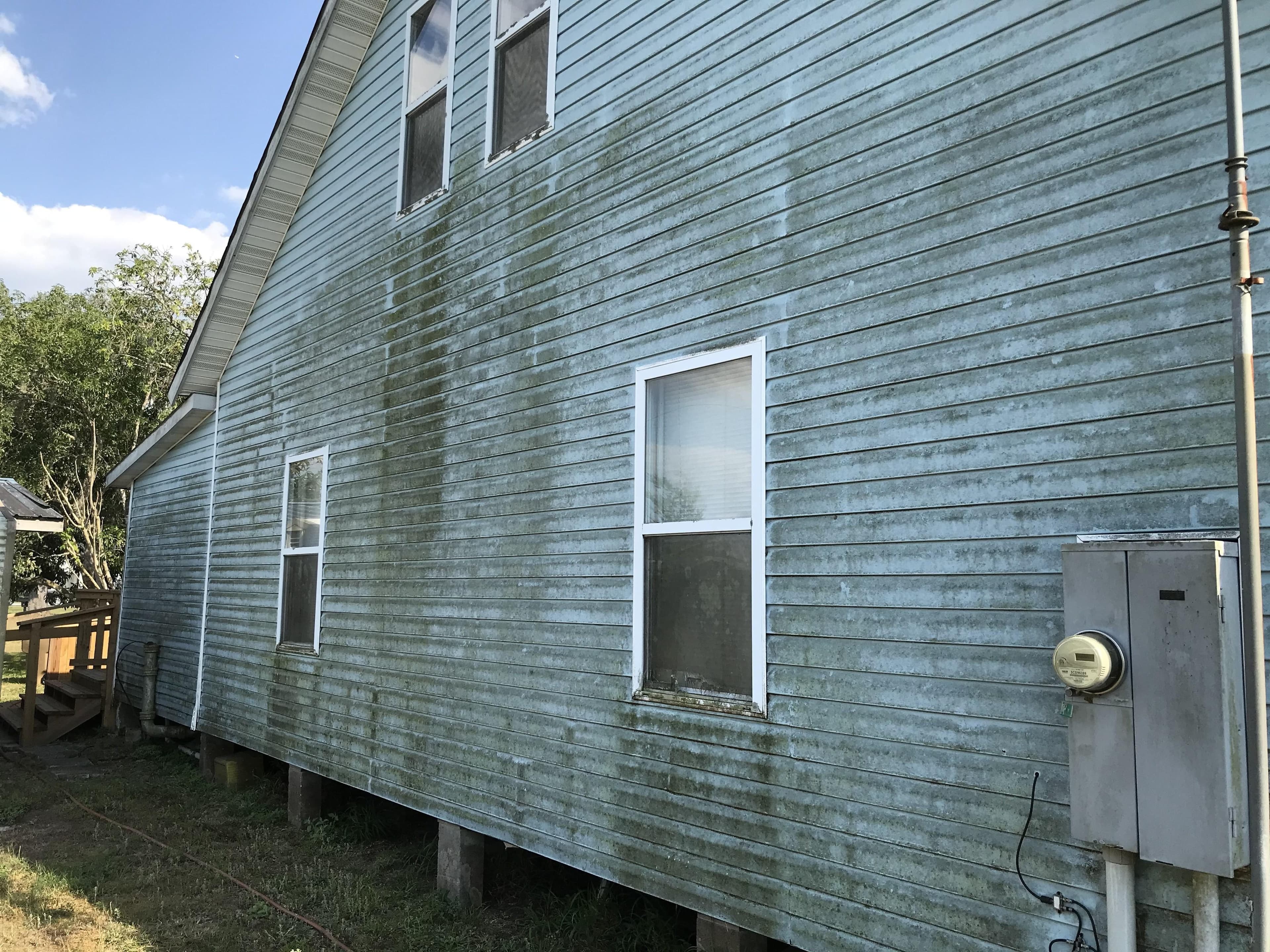 House Washing - Before