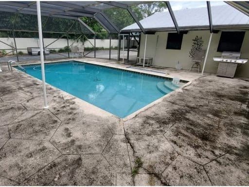 Pool Deck Cleaning - Before