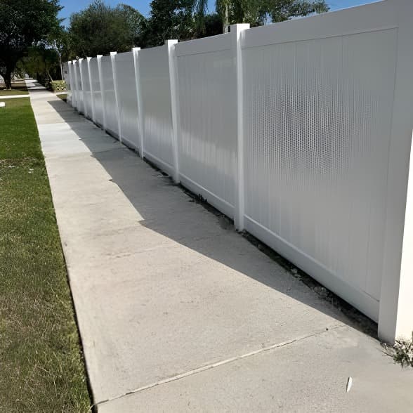 Fence Cleaning